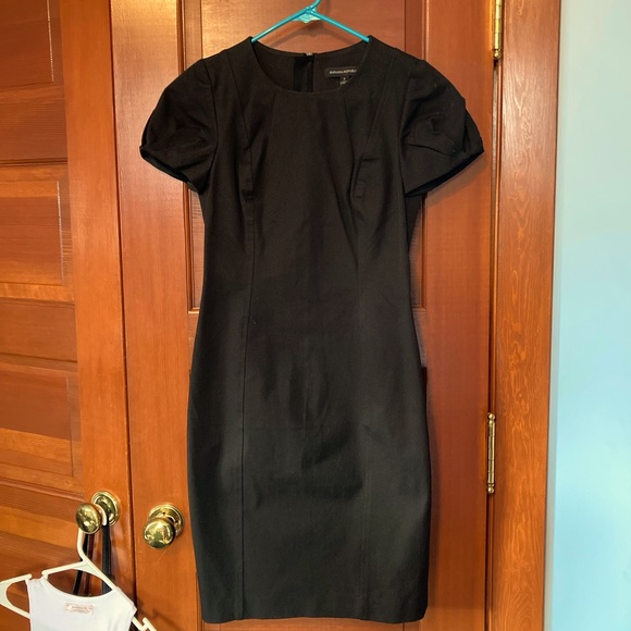 New Banana Republic Black Shift Dress size 2 - Picture 1 of 6